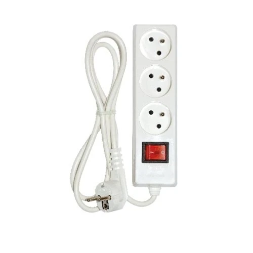 rallonge multiprise électrique blanche.